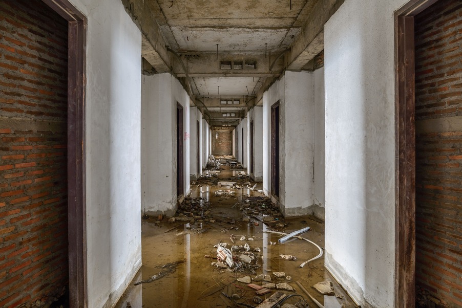 flooded-building